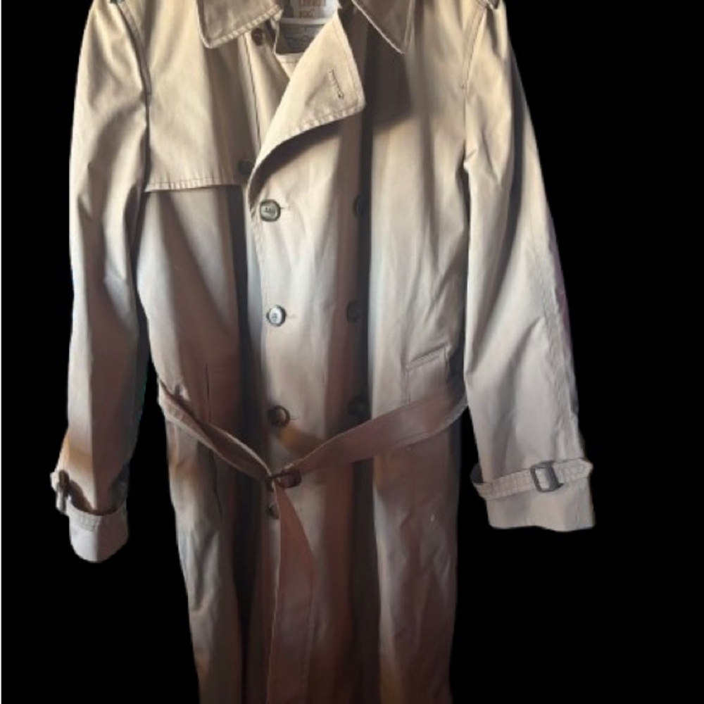 London Fog Tan Trench Coat size 40L